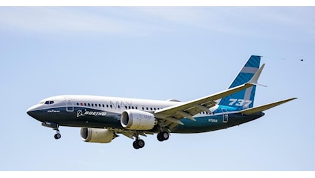 Dazi, Cina blocca consegne di nuovi aerei Boeing per le sue compagnie aeree, stop anche ad acquisti di componenti da aziende USA