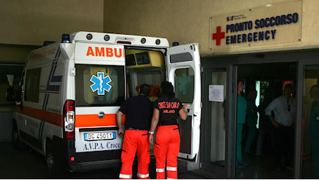 Bari, 20enne colpito da colpi di pistola dopo lite scoppiata a Capodanno: è legato a Palermiti jr