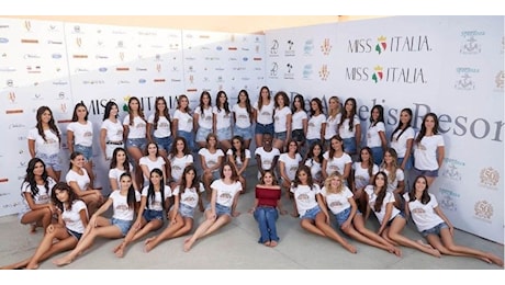 La finale di Miss Italia trasmessa su YouTube, Martina Colombari incoronerà la futura reginetta