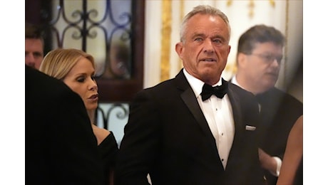 Negli USA festa fra i no-vax: «RFK Jr. alla sanità? Un sogno che si realizza»