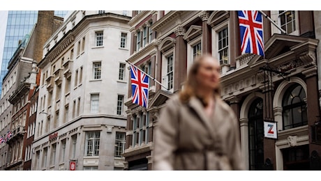 Borsa: l'Europa chiude poco mossa, Londra +0,57%