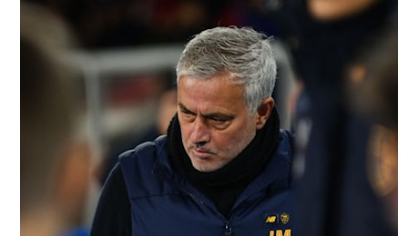 Mourinho: “Il calcio è il regno dei fenomeni dell’incompetenza”