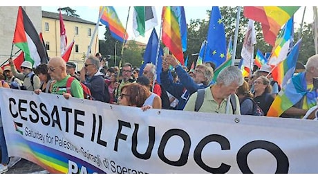 Sulla strada da Perugia ad Assisi il grido della pace