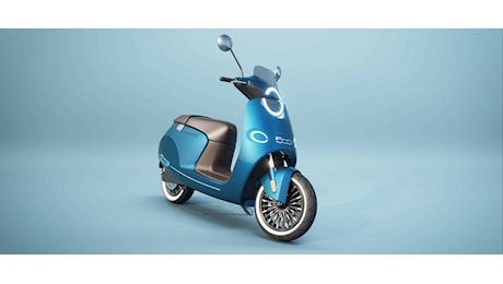 Formidabile Platum E-Moped, la Fiat 500 diventa uno scooter elettrico