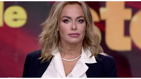 Paola Ferrari attacca Sonia Bruganelli e il suo sfogo a La vita in diretta: «Sceneggiata»