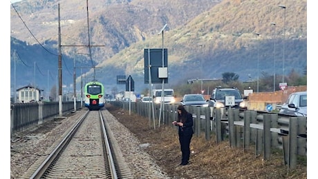 Colorina: Tragedia sui binari, uomo muore travolto dal treno