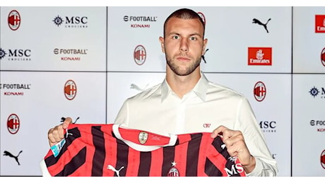 Milan, Pavlovic si presenta: Pronto a lottare, senza paura. Desideravo vestire il rossonero