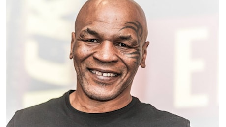 Mike Tyson e le supercar: dalla Lamborghini potenziata alla Ferrari schiantata!