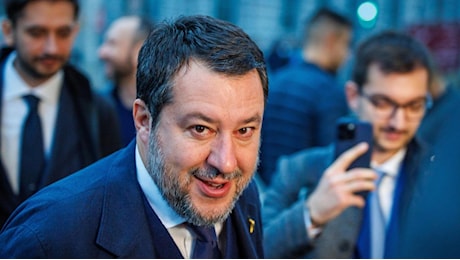 Salvini e il processo Open Arms a Palermo: il leader porta in piazza la Lega