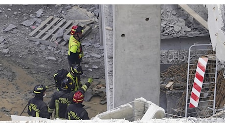 Morti nel cantiere Esselunga a Firenze: ai domiciliari l’ex ad dell’azienda che costruì la trave del crollo