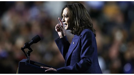 Kamala Harris: «Armi? Tutti hanno il diritto di averne una. L'aborto è una questione di libertà». I punti chiave del programma