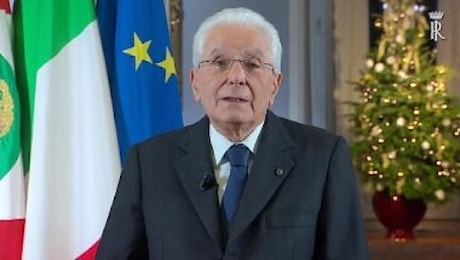 Mattarella: Sono patrioti i migranti che amano Italia e ne rispettano le leggi