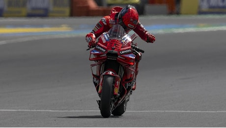 MotoGP 2025. GP di Francia. Marc Marquez spiega la sua strategia: Oggi ho aspettato, con la gomma nuova ho già sbagliato a Jerez