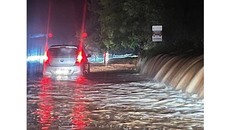 Maltempo Toscana, un'altra notte di pioggia e danni. Siena e litorale le aree più colpite