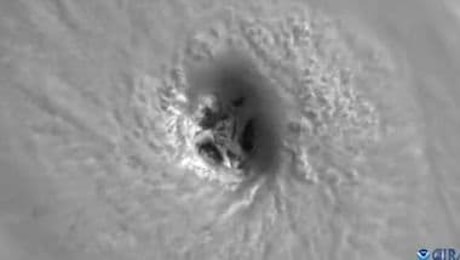 Nell'occhio dell'uragano Beryl, visto dal satellite