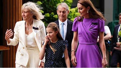 Perché Kate ha indossato un abito viola a Wimbledon (e tutti i dettagli del look)