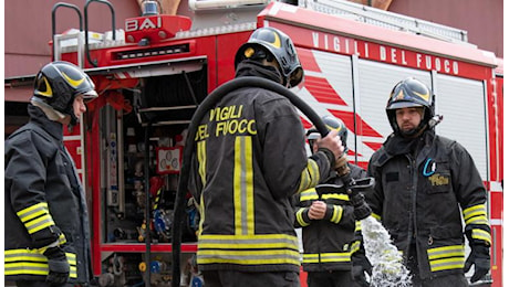 Firenze, muore nell’incendio mentre è ai fornelli: tragedia nel giorno di Santo Stefano