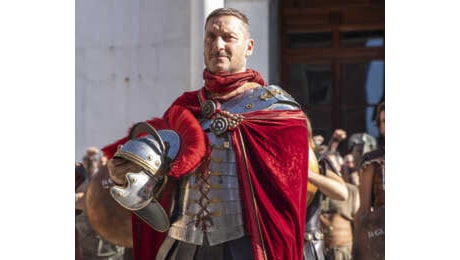 Francesco Totti centurione romano: l'ex capitano giallorosso al lancio del Gladiatore II