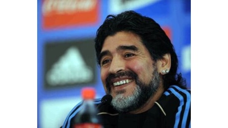 Buon compleanno Maradona: avrebbe compiuto 64 anni