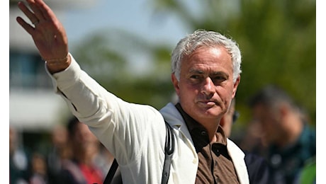 Mourinho accende il derby di Istanbul: Osimhen? Si butta troppo per terra|Primapagina