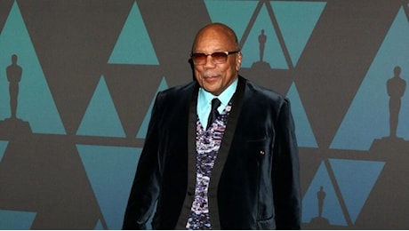 Muore a 91 anni Quincy Jones, il produttore musicale delle pop star