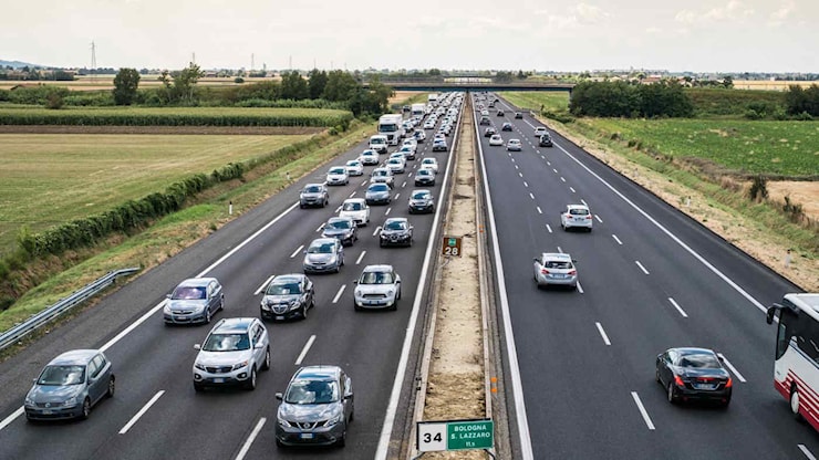Viabilità agosto: giorni e orari da bollino rosso su strade e autostrade - Meteo.it Viabilità agosto: giorni e orari da bollino rosso su strade e autostrade - Meteo.it