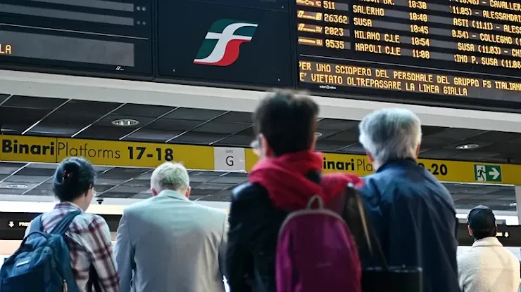 Treni cancellati per lo sciopero anche a Bergamo: ha circolato il 30% dei convogli - L'Eco di Bergamo Treni cancellati per lo sciopero anche a Bergamo: ha circolato il 30% dei convogli - L'Eco di Bergamo