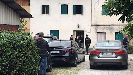 Treviso, marito e moglie trovati senza vita in casa: ipotesi omicidio-suicidio