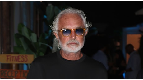 Flavio Briatore cede il Twiga a Leonardo Maria Del Vecchio, nell'affare anche il Billionaire di Porto Cervo: quanto ha incassato