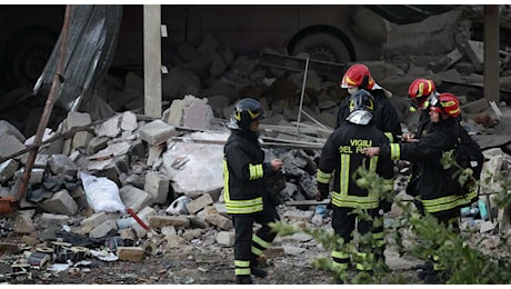 Esplosione a Ercolano in una fabbrica di fuochi d'artificio: morti tre ragazzi