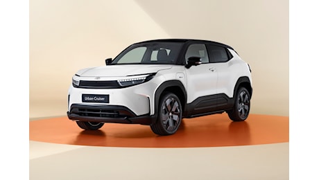 Toyota Urban Cruiser, debutta il nuovo SUV elettrico. C'è anche la trazione integrale