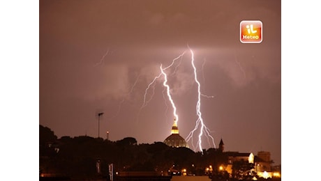 Meteo Roma: oggi temporali e schiarite, Lunedì 5 e Martedì 6 sole e caldo