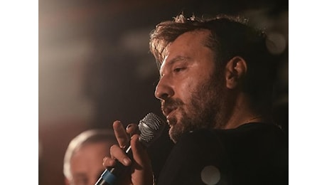 Cesare Cremonini annuncia il nuovo tour negli stadi: Venite a sognare con me. Per la prima volta a Napoli e a Bari