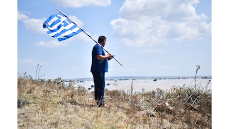 Grecia: al via la settimana lavorativa di sei giorni di Mitsotakis. Ira sindacati: ‘misura barbarica’