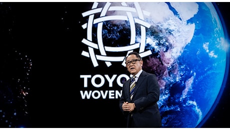 Toyota al CES 2025, presidente Akio Toyoda racconta il valore di Woven City (prototipo di città del futuro)