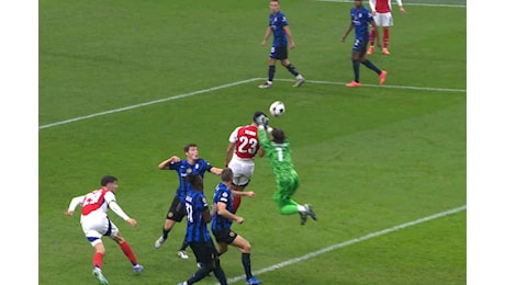 Mancano rigore e cartellino rosso: la MOVIOLA di Inter-Arsenal