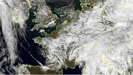 Maltempo Toscana, oggi allerta arancione: temporali forti nel Pisano, preoccupazione per il fiume Sterza