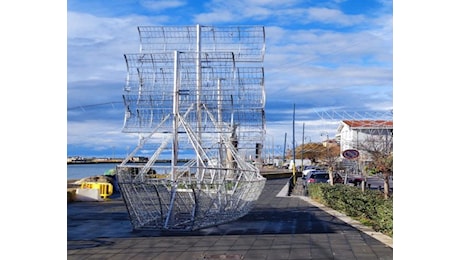 In segno di lutto rimarranno spente questa sera le luminarie natalizie a Fiumicino