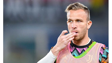 Arthur-Betis Siviglia, è stallo: non c'è l'intesa con la Juventus sullo stipendio