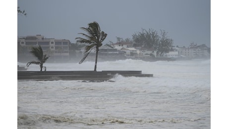 L'uragano Beryl sale a categoria 5: Potenzialmente catastrofico. Distruzione e morte ai Caraibi