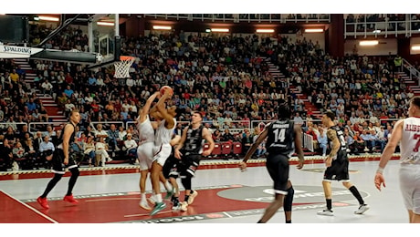 Basket Serie A, successo per il Tortona: batte il Trapani 78-84