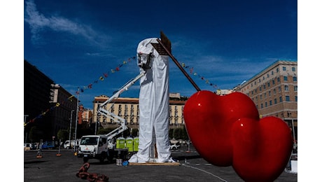 Il Pulcinella di Gaetano Pesce, un pensiero molto napoletano