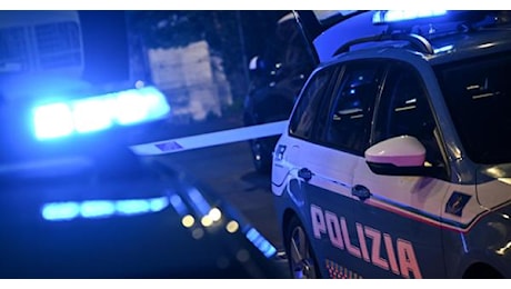 Uomo accoltellato a morte in pieno centro a Bergamo