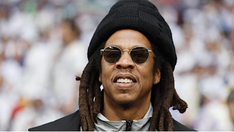 Jay-Z accusato di stupro di minore fa causa all'avvocato