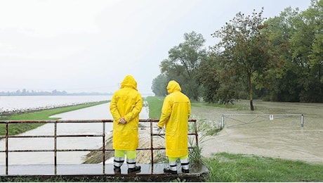 Maltempo a Bologna, Budrio e quell'incubo di un'alluvione che non finisce mai: «Andarcene? Nessuno vuole le nostre case»