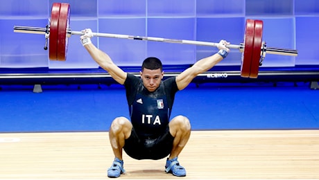 Sollevamento pesi, Massidda tenta l'assalto al podio dei 61 kg: aggiornamenti e risultato in diretta dalle Olimpiadi