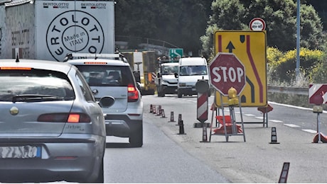 Via all’esodo estivo, gimcana con 55 cantieri stradali per chi viaggia in Sicilia