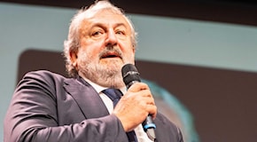 Caso Puglia, la Commissione Antimafia sconvoca la seduta del 2 maggio. Emiliano: “Andrò dopo il voto di fiducia”