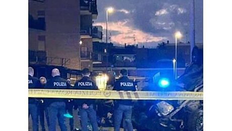 Incidente stradale a Monte Mario, 47enne muore travolto da un'auto a via Trionfale