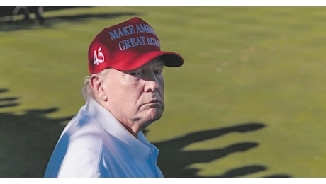 Spari al golf club “Trump è al sicuro”